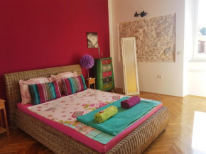 Excellent city apartment in antic Pula